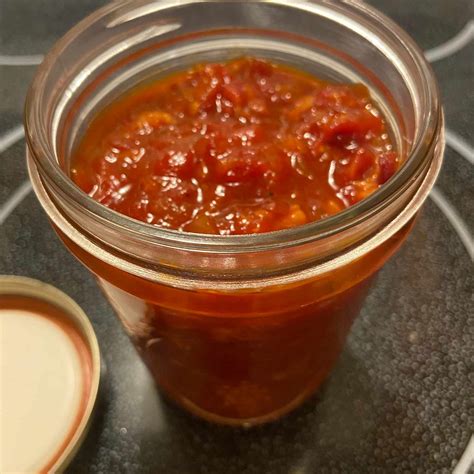 Tomato and Bacon Marmalade - calories, carbs, nutrition