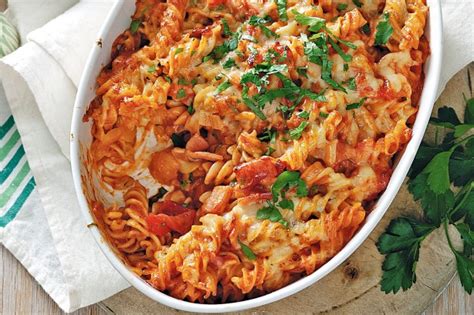 Tomato and Cheese Pasta Bake - calories, carbs, nutrition