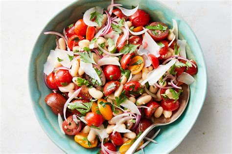 Tomato and White Bean Salad 3 oz - calories, carbs, nutrition