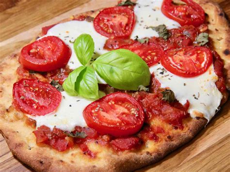 Tomato Basil Flatbread Pizza - calories, carbs, nutrition