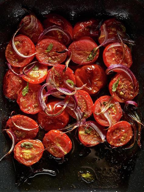 Tomato Plum Roasted Halved Herbs 1 oz - calories, carbs, nutrition