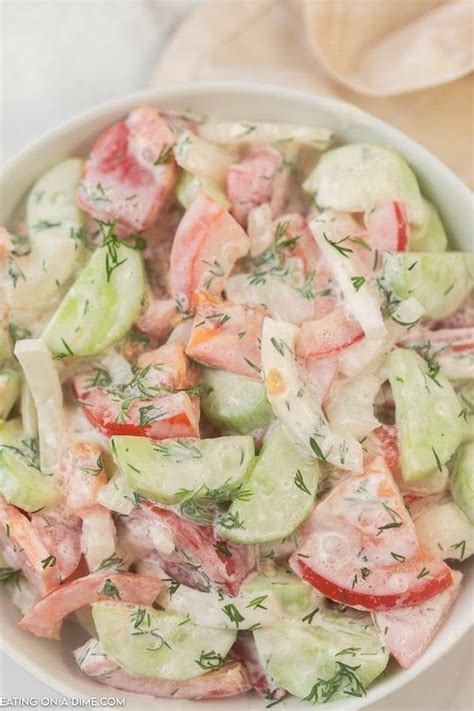 Tomatoes & Cucumber with Sour Cream - calories, carbs, nutrition