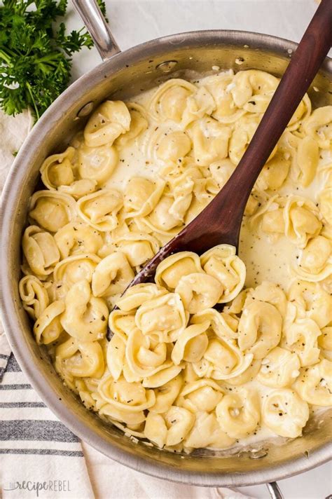 Tortellini - Pasta with cheese filling - calories, carbs, nutrition