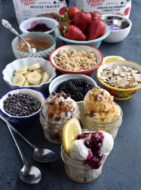 Traditional Sundae Bar - calories, carbs, nutrition