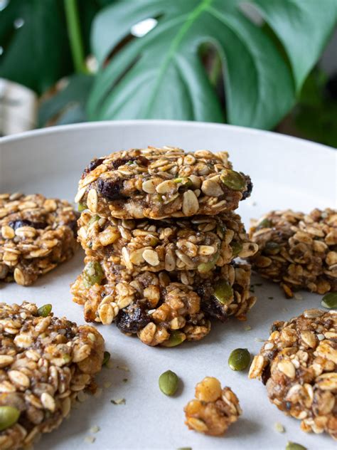 Trail Mix Cookies - calories, carbs, nutrition