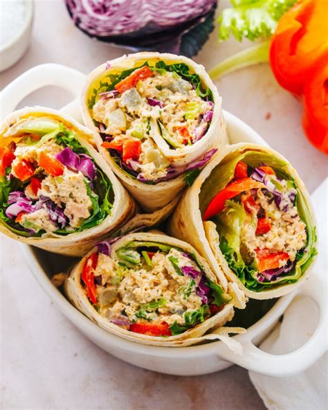 Tuna and Cheddar Wrap - calories, carbs, nutrition