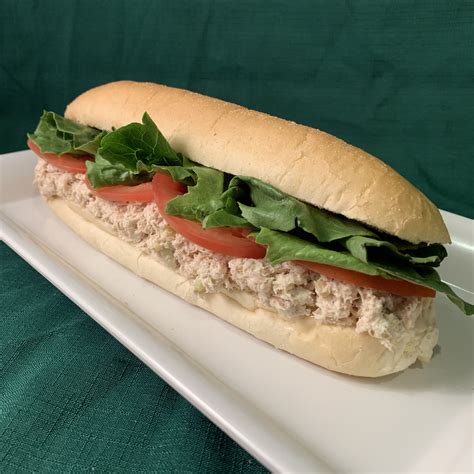 Tuna Salad Mini Sub with Side Salad - calories, carbs, nutrition