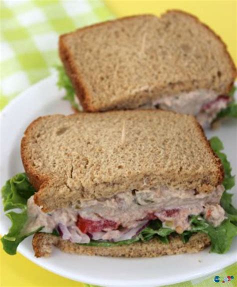 Tuna Salad Sandwich on Wheat Bread - calories, carbs, nutrition