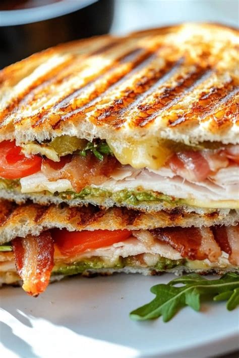 Turkey Bacon Panini (9162.1) - calories, carbs, nutrition