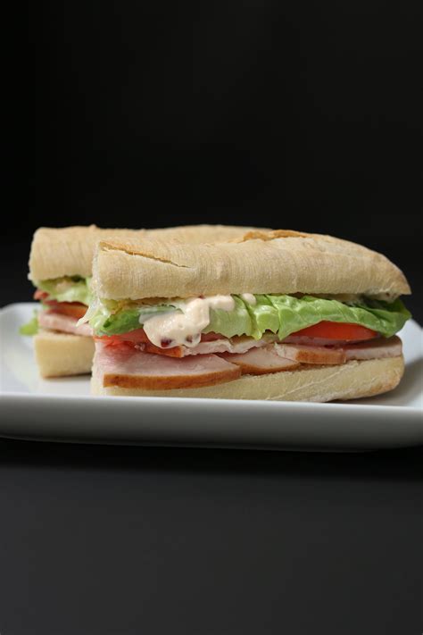 Turkey Baguette w/Low Fat Arugula Mayo - calories, carbs, nutrition