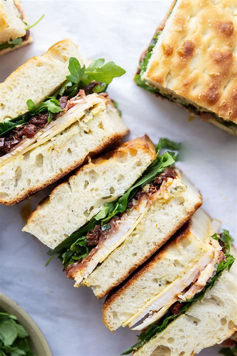 Turkey, Beef & Cheddar Focaccia Sandwich - calories, carbs, nutrition