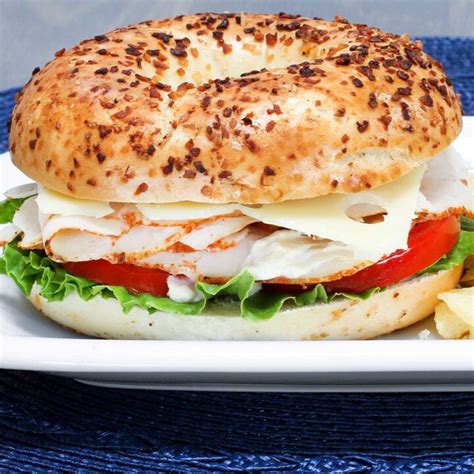 Turkey & Cheese Bagel Sandwich - calories, carbs, nutrition