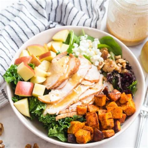 Turkey Harvest Salad - calories, carbs, nutrition