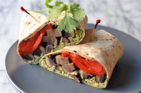 Tuscan Pesto Portobello Wrap Bundle - calories, carbs, nutrition