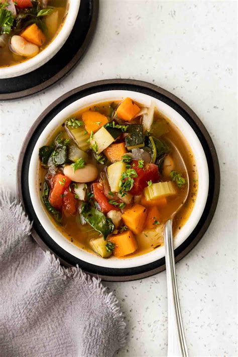 Tuscan Seven Vegetable Soup - calories, carbs, nutrition