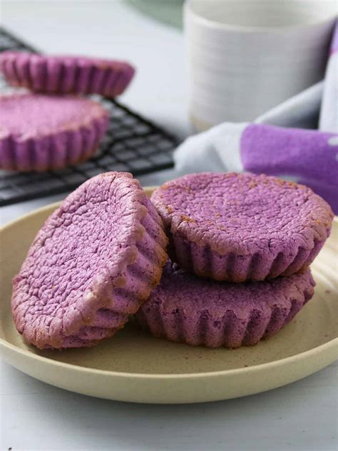 Ube Mamon - calories, carbs, nutrition