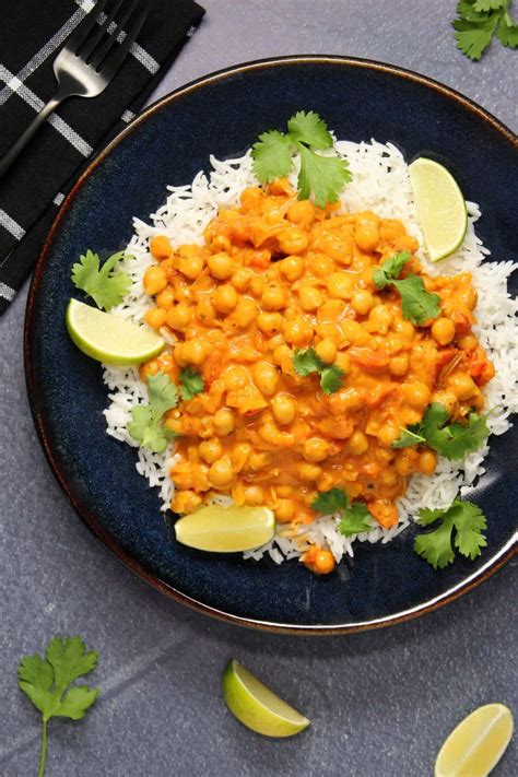 Vegan Chickpea Curry with Turnips - calories, carbs, nutrition