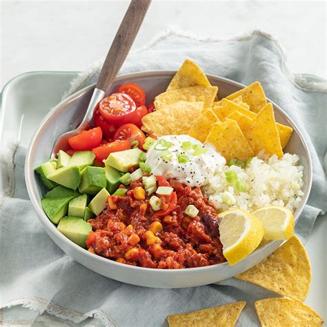 Vegan Chili Con Carne Bowl - calories, carbs, nutrition