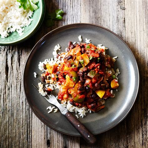 Vegetable Chilli with Steamed Rice - calories, carbs, nutrition