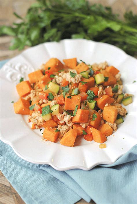 Vegetable Omelet and Turkey Sweet Potato Hash - calories, carbs, nutrition