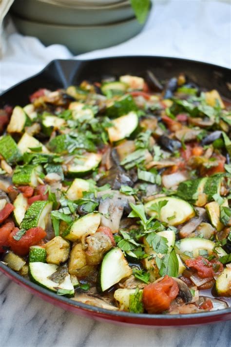 Vegetable Ratatouille - calories, carbs, nutrition