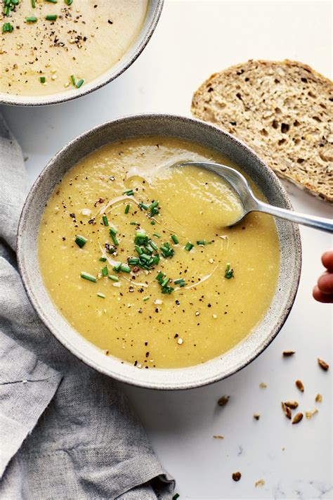 Vegetarian Potato Leek Soup - calories, carbs, nutrition