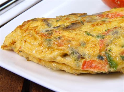 Veggie Omelette with Cheese - calories, carbs, nutrition