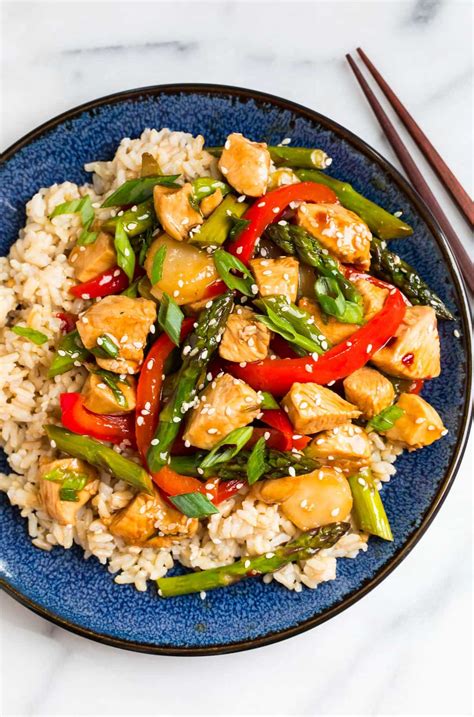 Vietnamese Chick Stir Fry & Rice with Fresh Veggies - calories, carbs, nutrition