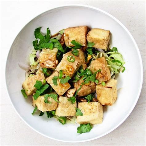 Warm Tofu Vegetable Salad - calories, carbs, nutrition