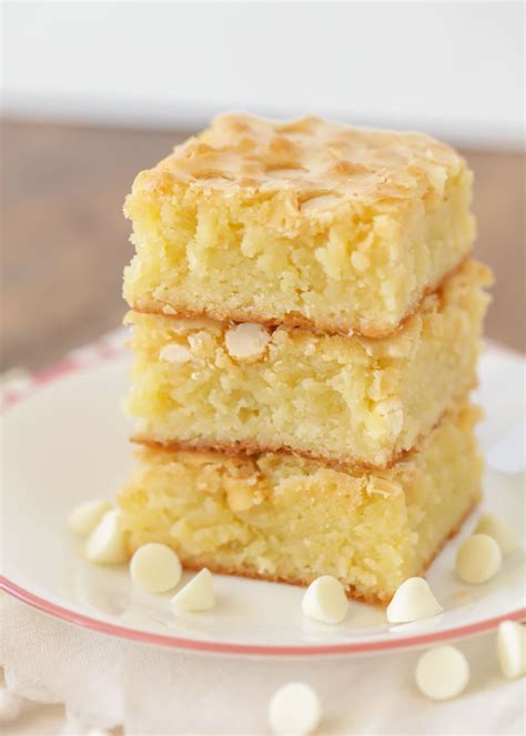 White Chocolate Blondie Brownies - calories, carbs, nutrition