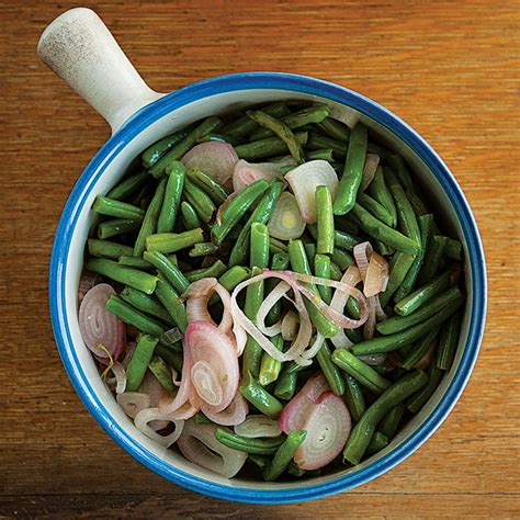 Whole+Sum - Saut?ed Green Beans with Shallots and Olive Oil - calories, carbs, nutrition