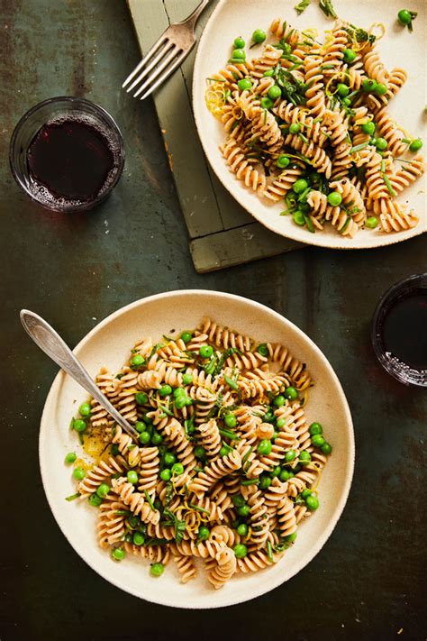 Wholemeal Lemon & Parsley Fusilli - calories, carbs, nutrition