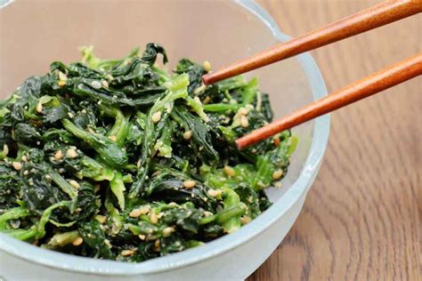 Wilted Spinach with Sesame and Ginger - calories, carbs, nutrition