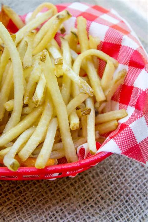 X-Long Shoestring Fries - calories, carbs, nutrition