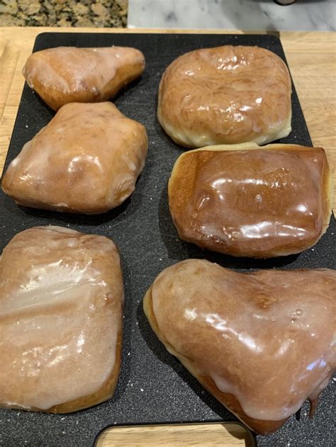 Yeast Raised Glazed Donuts - calories, carbs, nutrition