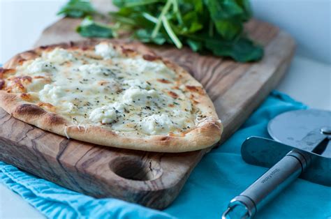 Zime Pizza Flatbread Cheese - calories, carbs, nutrition