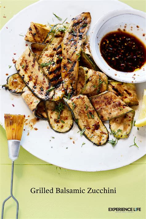 Zucchini Grilled Balsamic Sliced Lengthwise 1/4" 1 oz - calories, carbs, nutrition