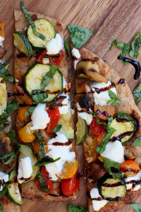 Zucchini & Tomato Pizza - calories, carbs, nutrition